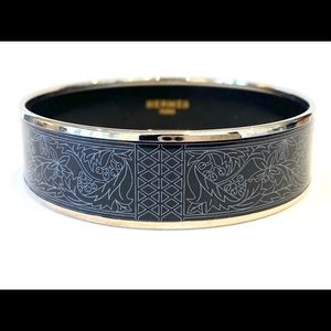 Hermes black/white enamel bracelet silver hardware